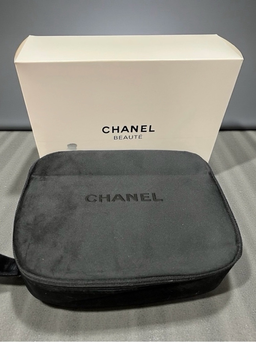 Chanel Black Women's Cosmetic Bag
